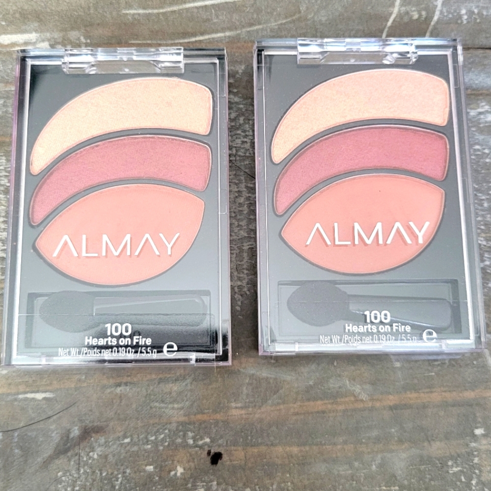 2 Almay Hearts on Fire 100 Eyeshadow
